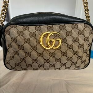 GG Marmont small shoulder/crossbody bag.